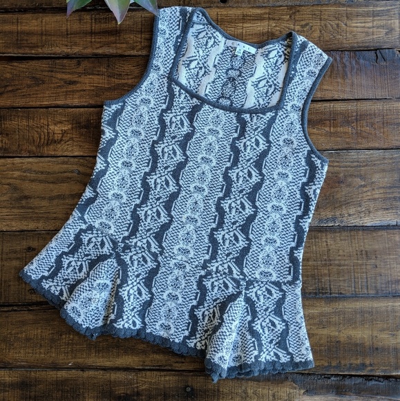 CAbi Tops - 🔴Final Price🔴CAbi #887 Nordic Sweater Shell